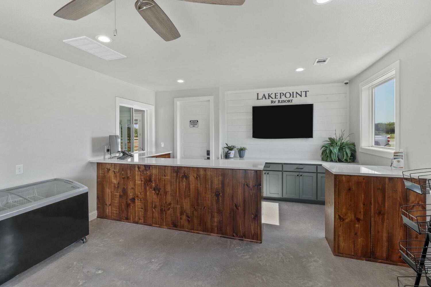 Lake Point RV Resort